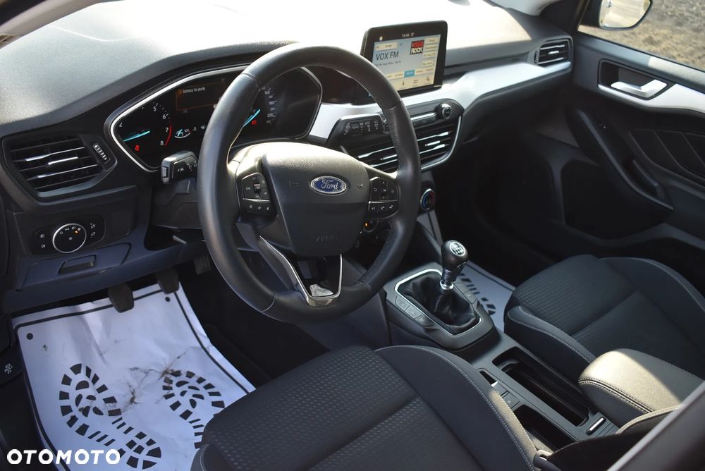 Ford Focus - 24
