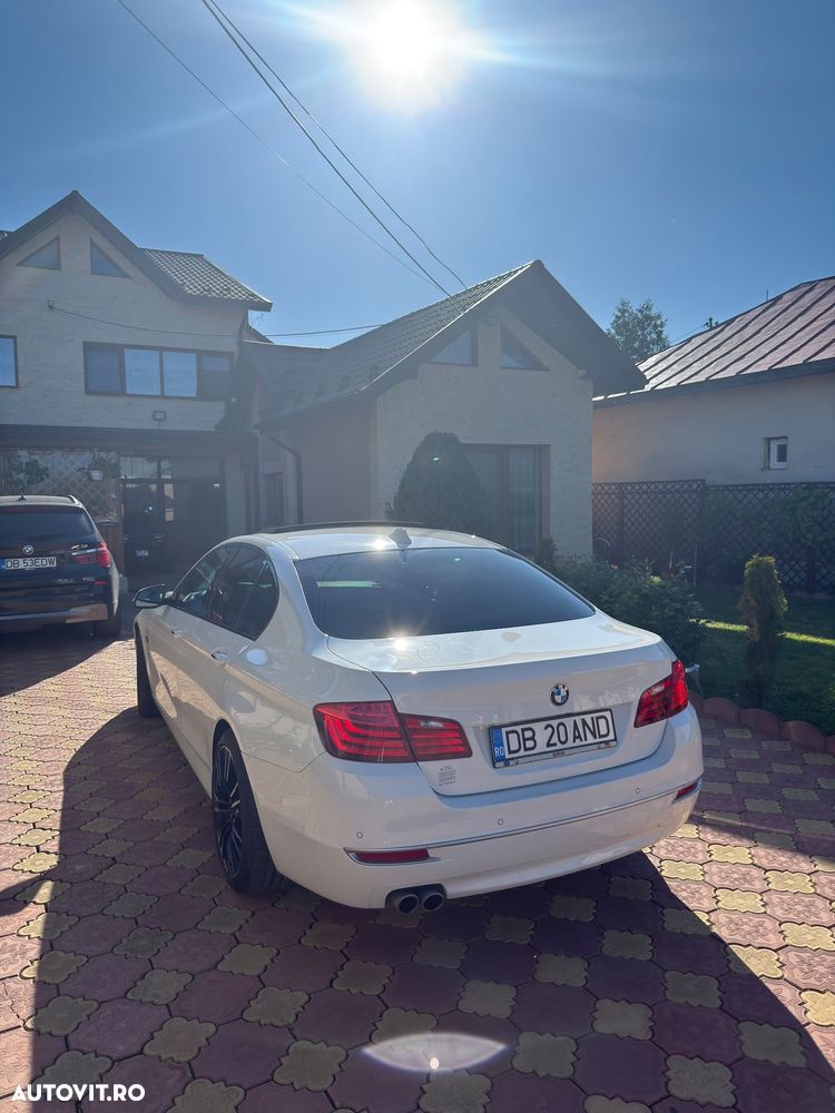 BMW Seria 5 520d Aut. - 3