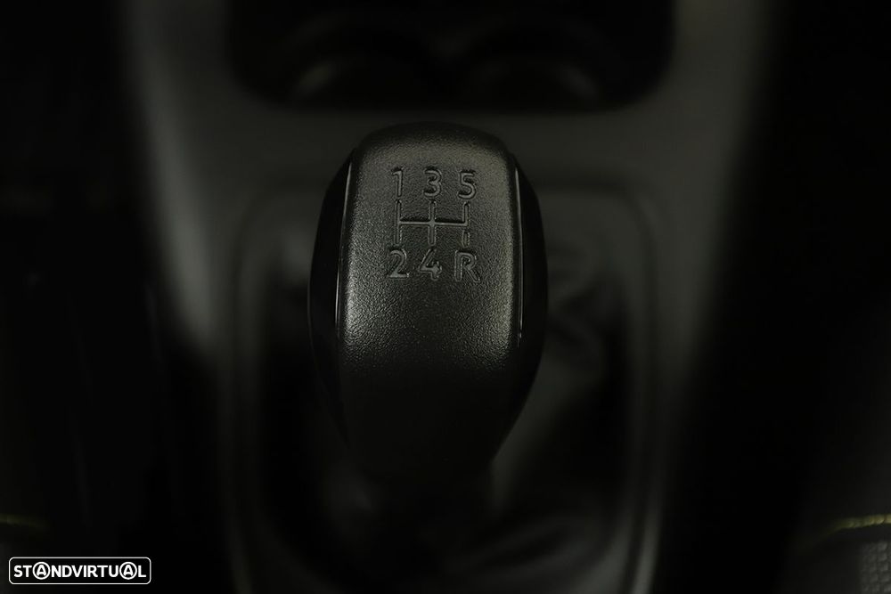 Citroën C3 1.2 PureTech Shine - 12