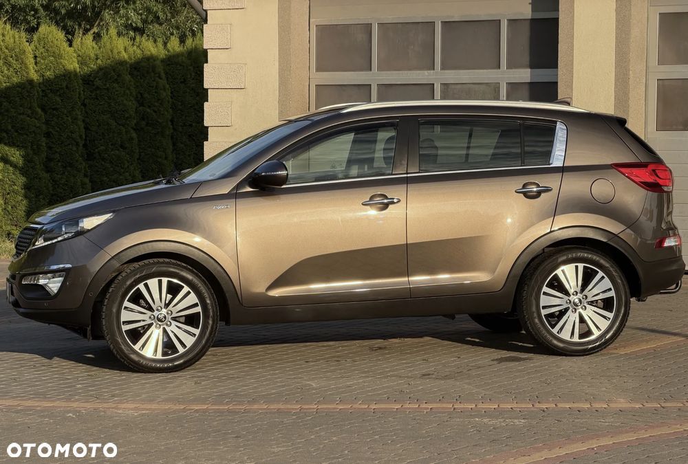 Kia Sportage 2.0 CRDI 4WD Fifa World Cup Edition - 3