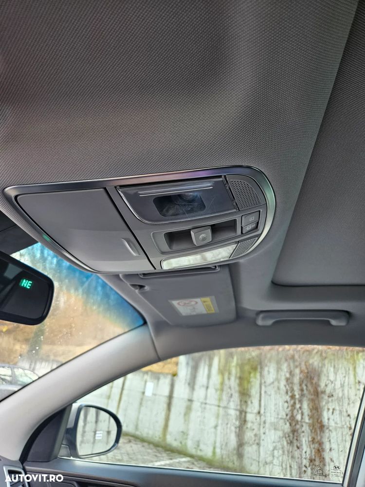 Hyundai Tucson blue 1.7 CRDi 2WD Classic - 12