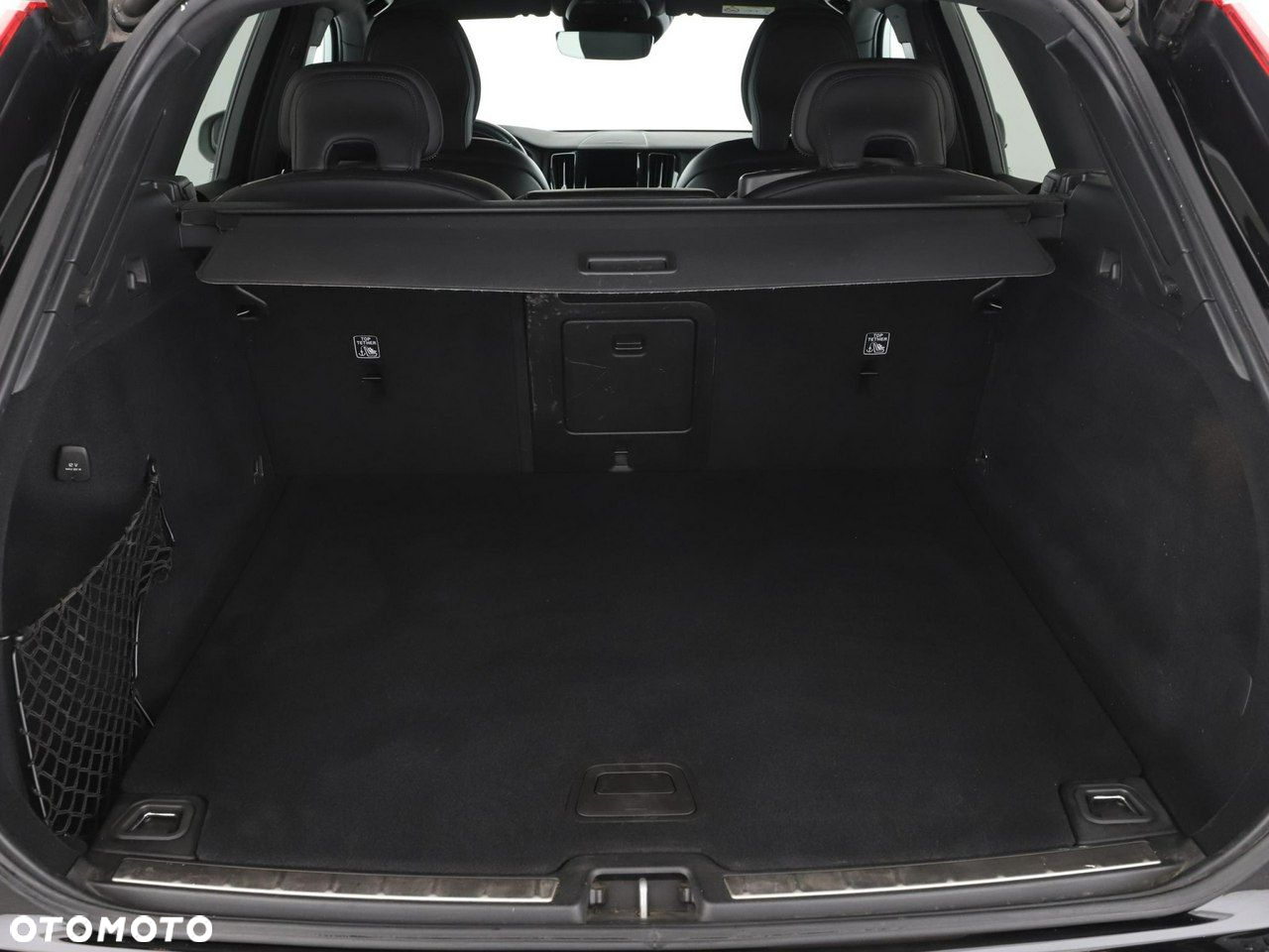 Volvo XC 60 D4 AWD Geartronic RDesign - 20