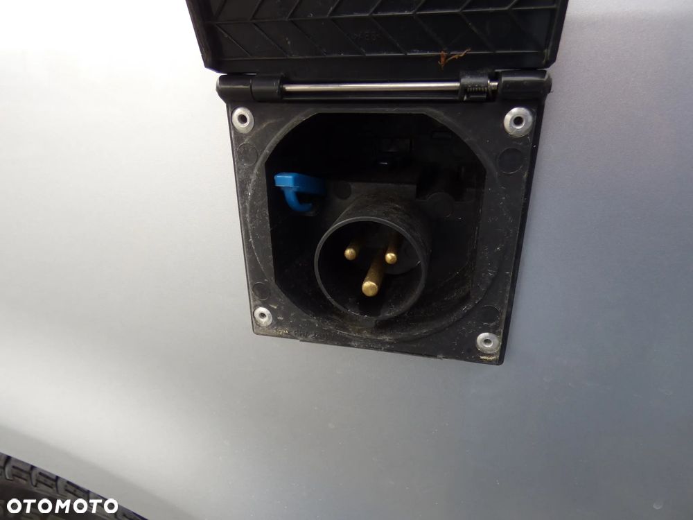 Volkswagen MULTIVAN - 29