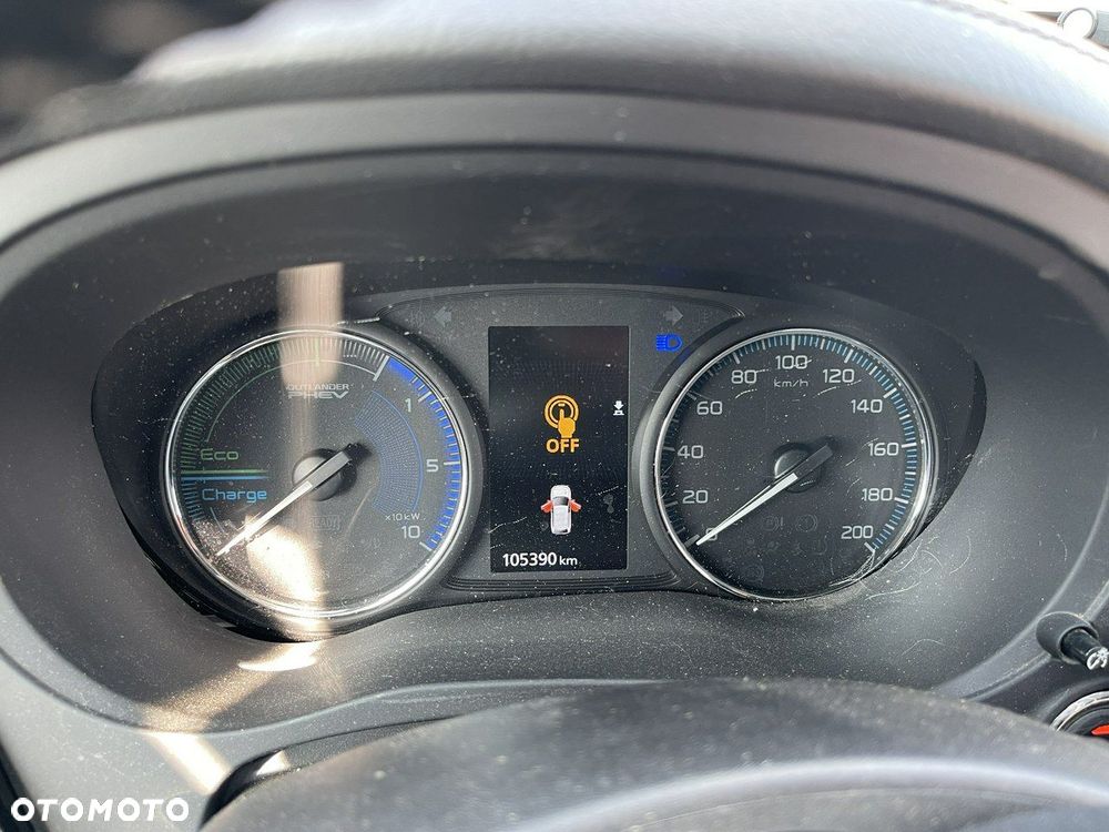 Mitsubishi Outlander 2.4 4WD Spirit - 8
