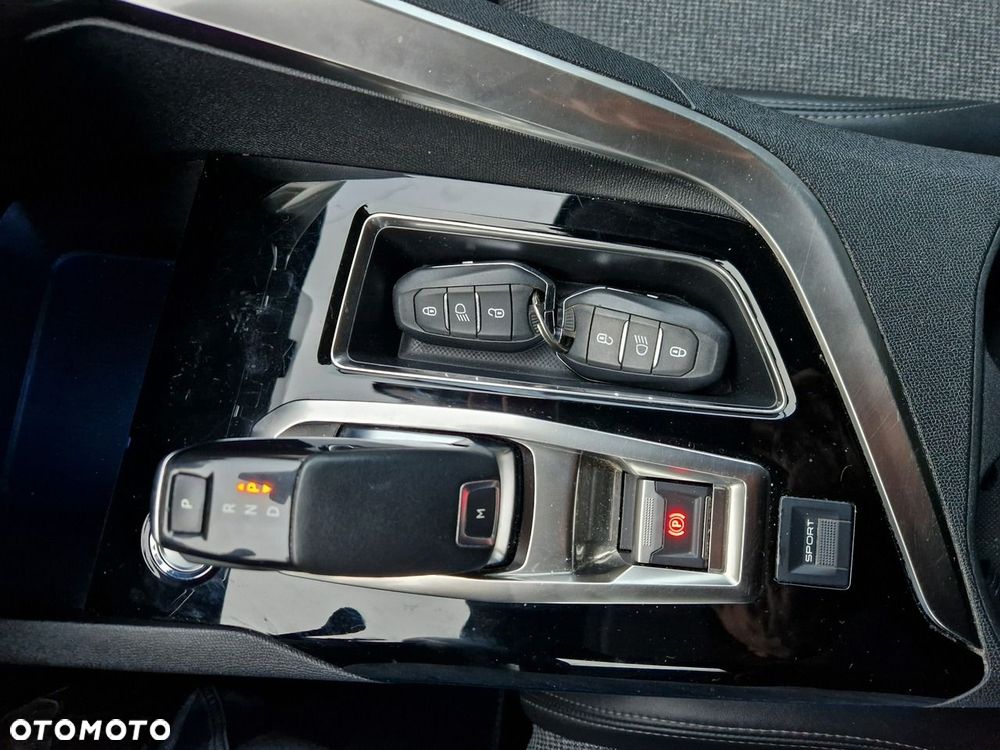 Peugeot 3008 - 27