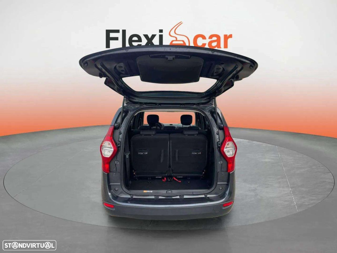 Dacia Lodgy 1.3 TCe Stepway 7L - 16