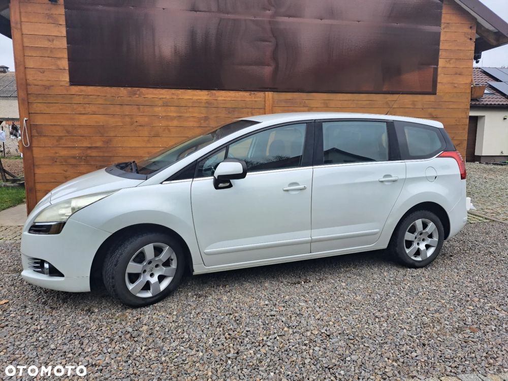 Peugeot 5008 1.6 HDi Trendy - 4