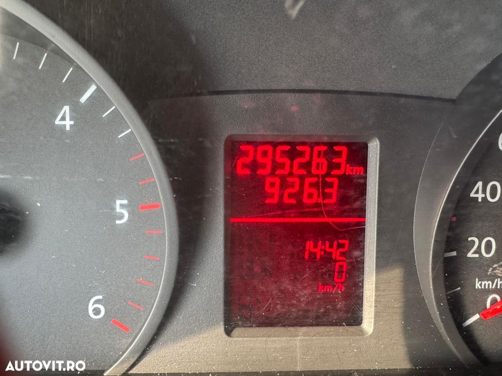 Volkswagen CRAFTER - 14