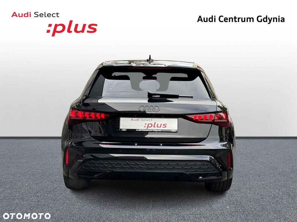 Audi A3 Sportback - 4