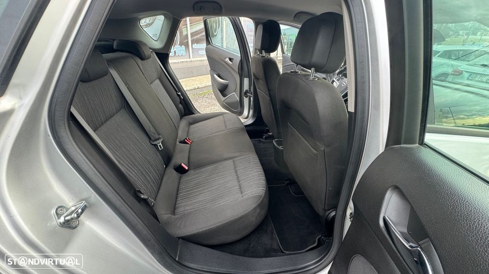 Opel Astra 1.3 CDTi Cosmo - 15