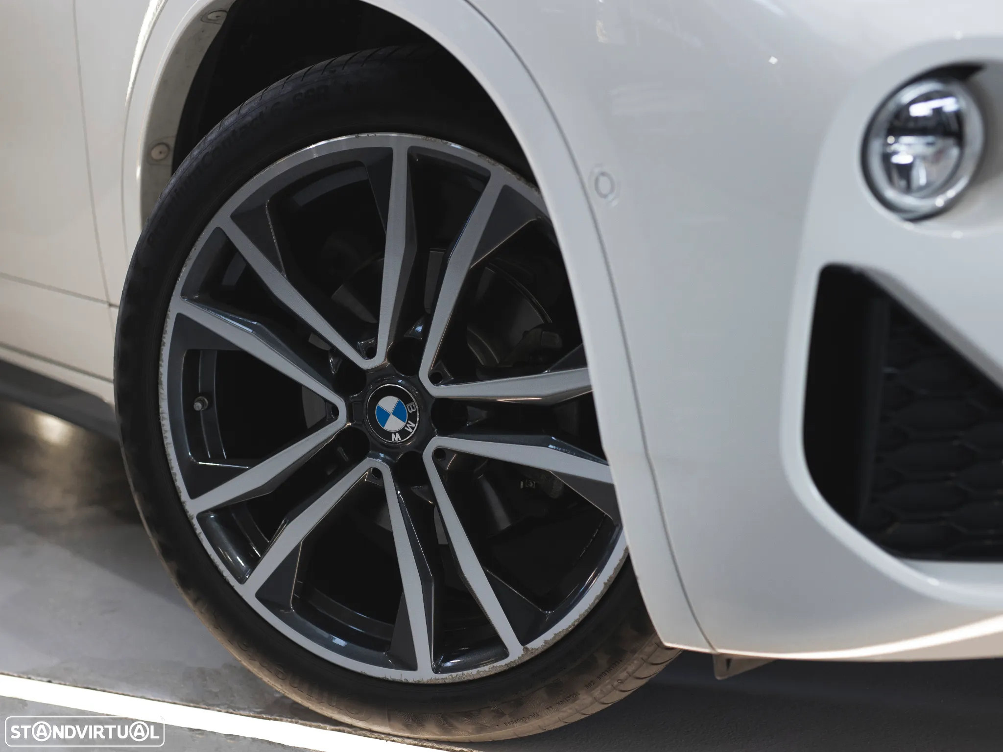 BMW X2 16 d sDrive Auto Pack M - 8