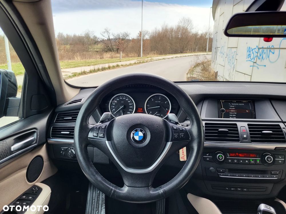 BMW X6 - 10