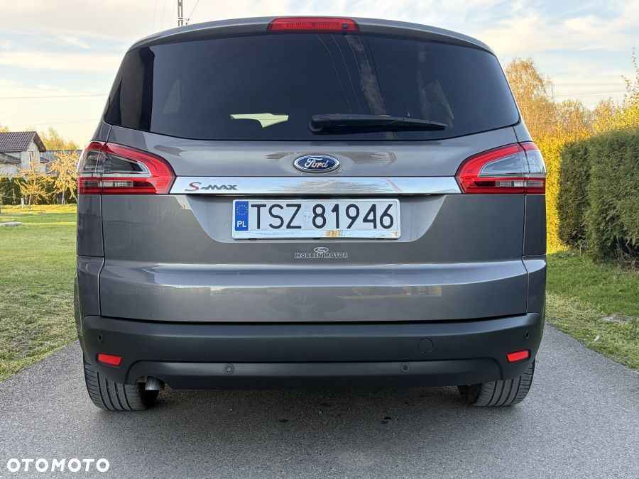 Ford S-Max - 14