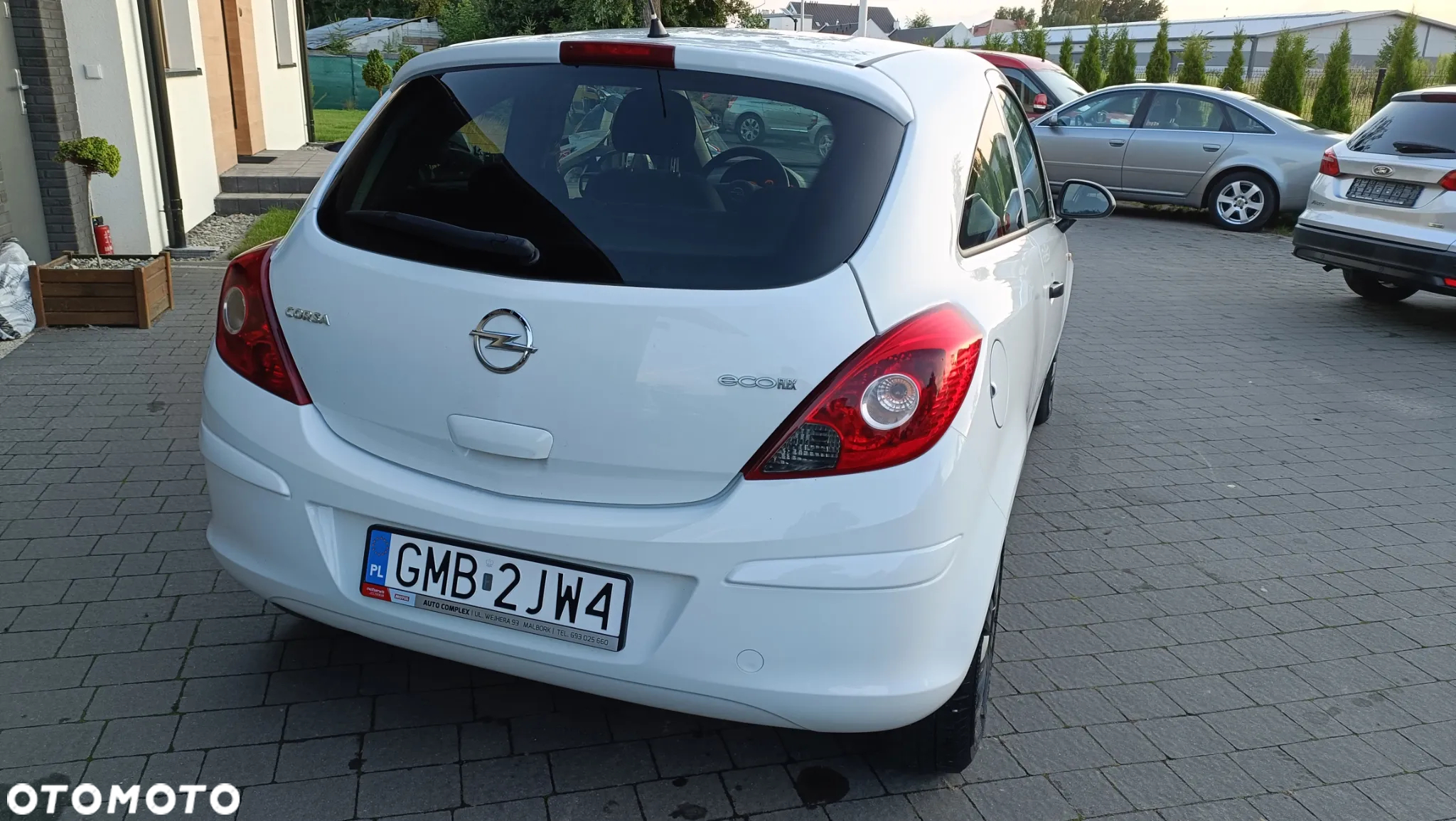 Opel Corsa 1.2 16V (ecoFLEX) Color Edition - 8