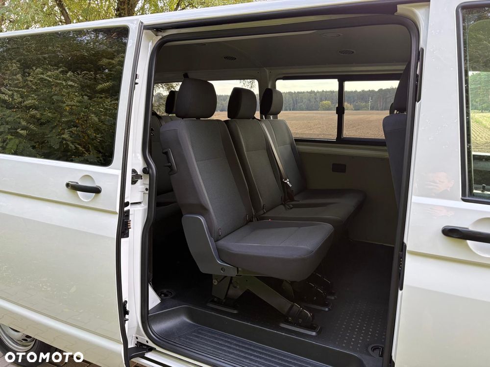 Volkswagen Transporter - 18