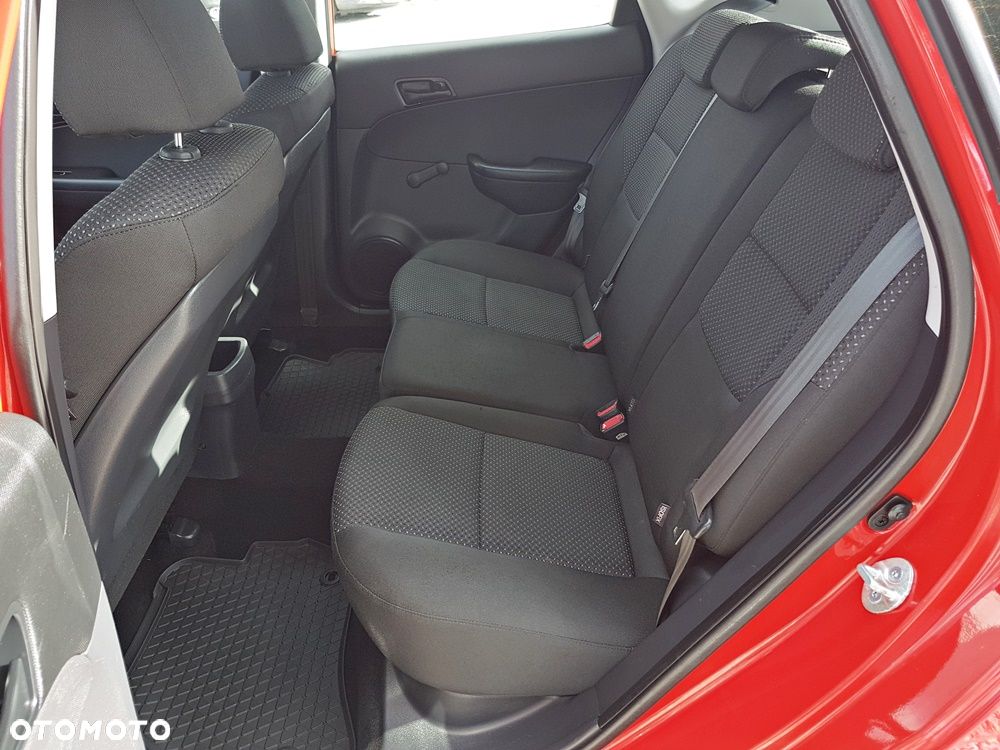 Hyundai i30 1.4 Blue Comfort - 20