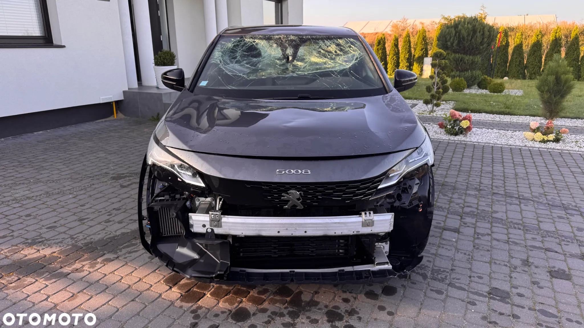 Peugeot 5008 1.2 PureTech Active S&S - 8