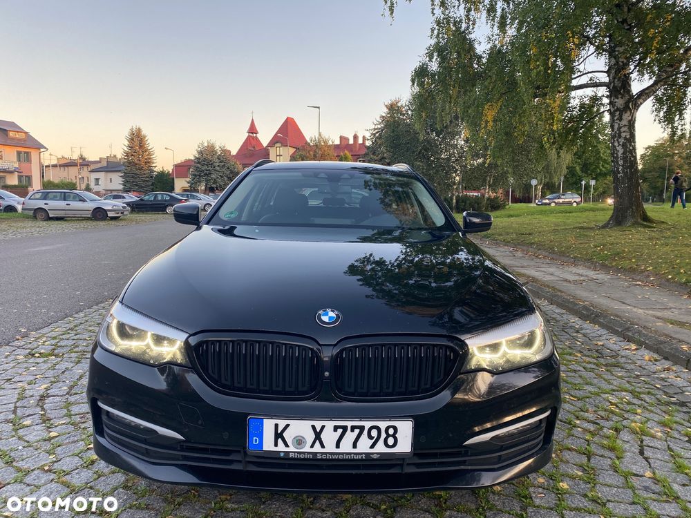 BMW Seria 5 530d Touring - 1