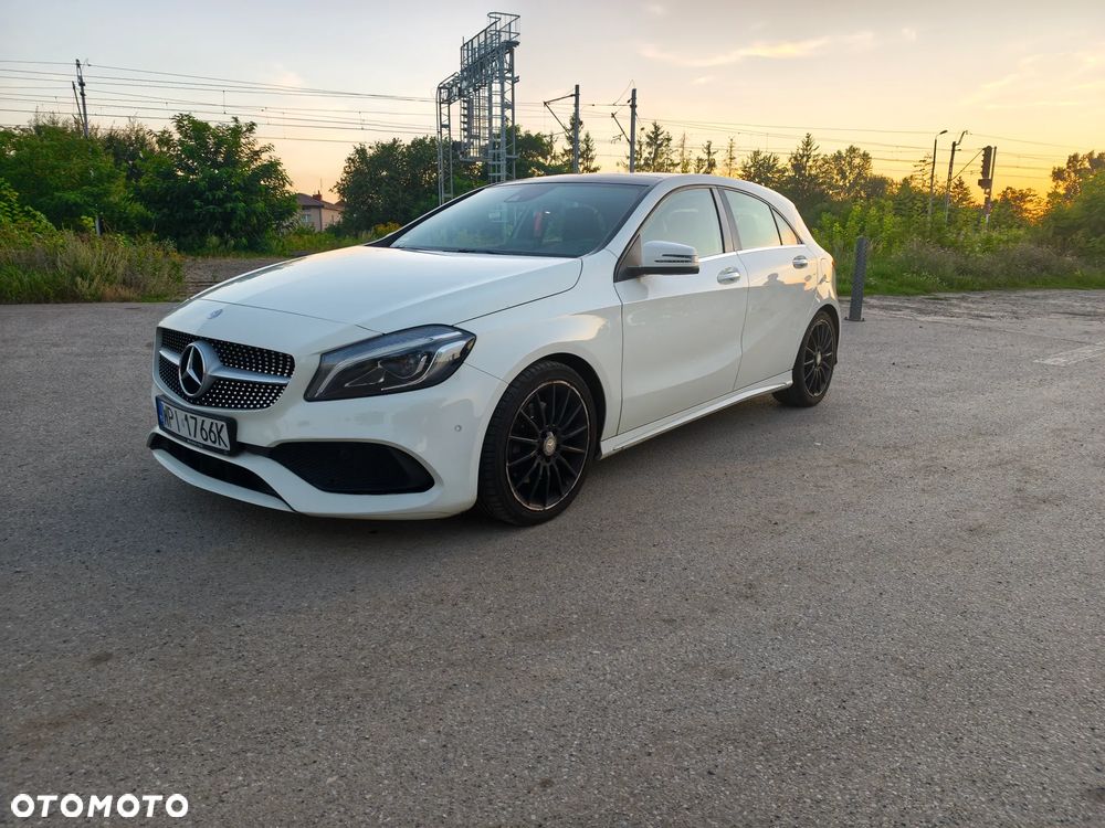 Mercedes-Benz Klasa A 220 4-Matic AMG Line - 1