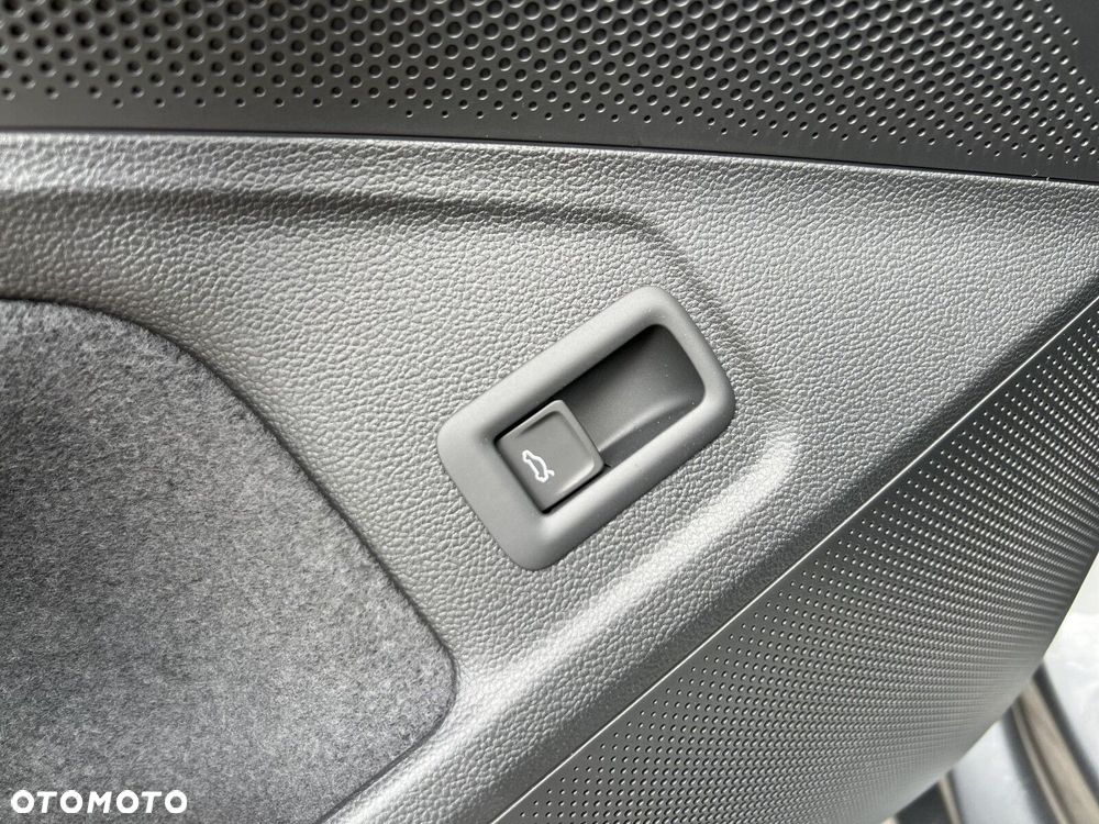 Skoda Superb 2.0 TDI SCR Edition 130 DSG - 14