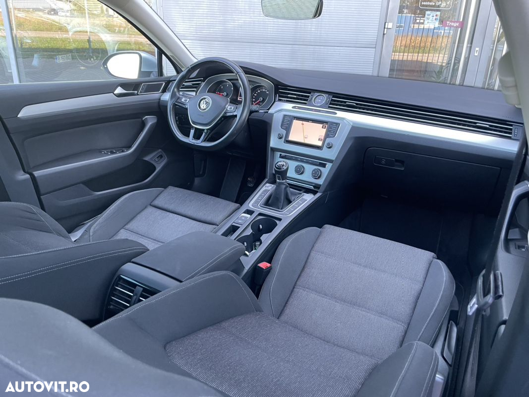 Volkswagen Passat Variant 2.0 TDI 4Motion Comfortline - 11