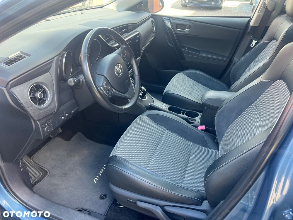 Toyota Auris 1.8 HSD Prestige - 5