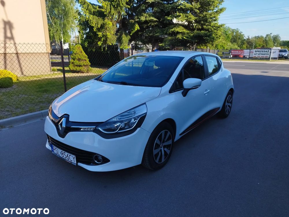 Renault Clio - 2