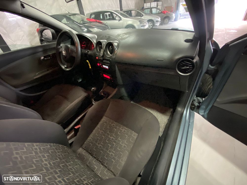 SEAT Ibiza 1.2 12V Reference - 11
