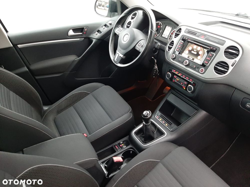 Volkswagen Tiguan 2.0 TDI DPF BlueMotion Technology Cup Sport & Style - 26