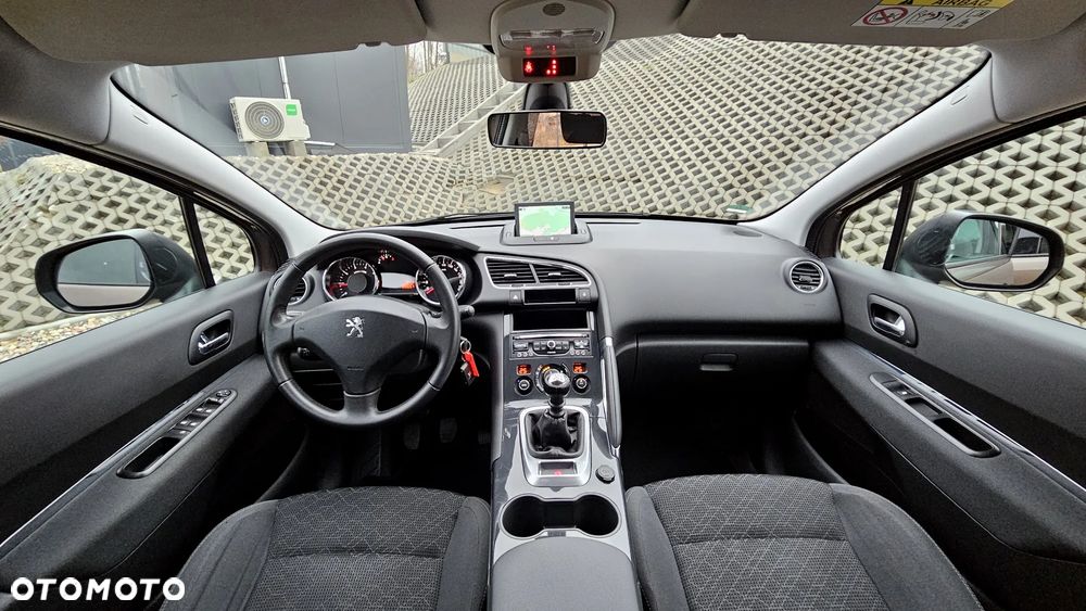 Peugeot 3008 PureTech 130 Style - 6