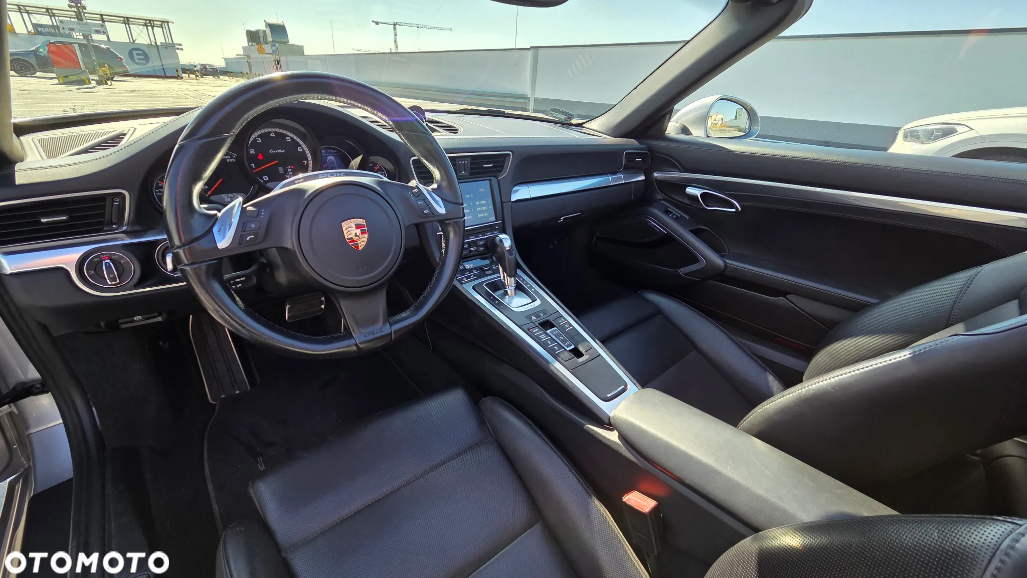 Porsche 911 Turbo Cabrio - 8