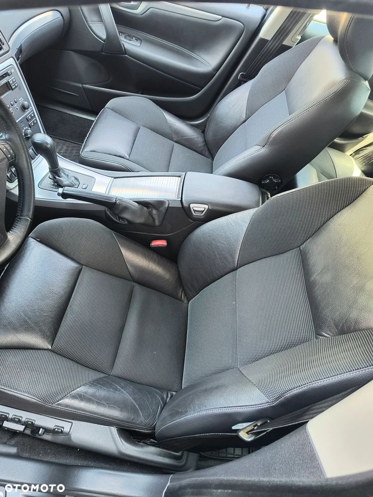 Volvo S60 2.5T AWD Edition - 11
