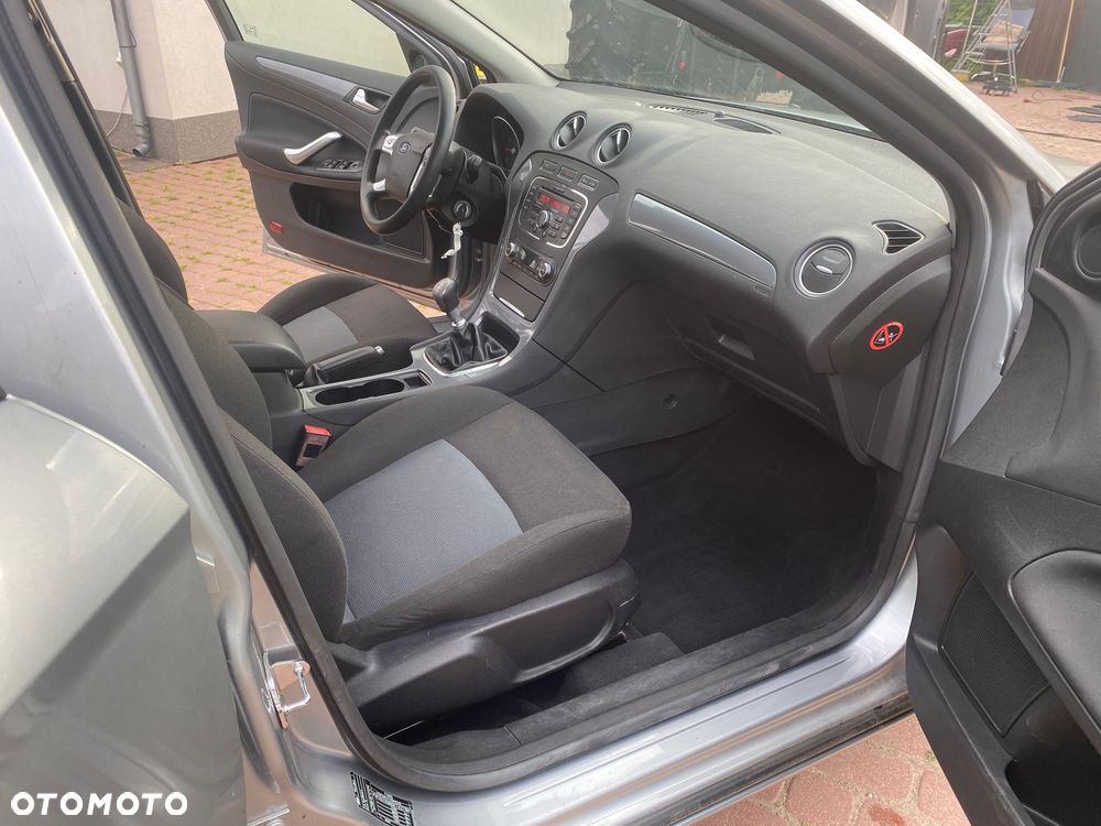 Ford Mondeo - 6