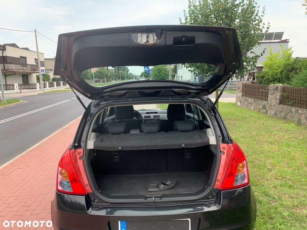 Suzuki Swift - 23