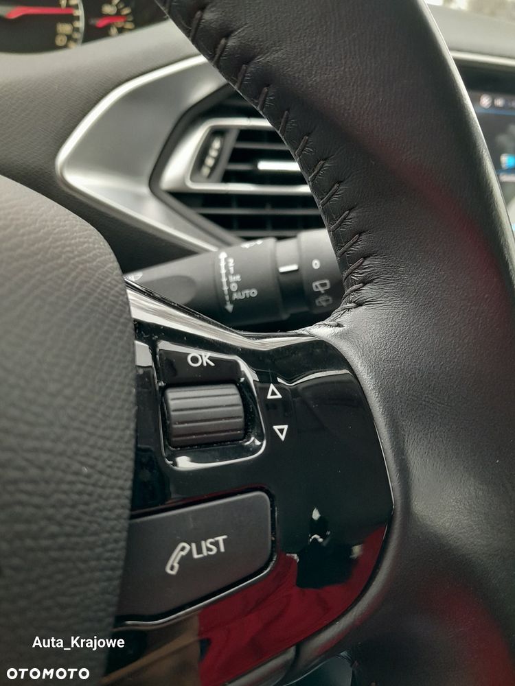 Peugeot 308 1.5 BlueHDi Active S&S - 22