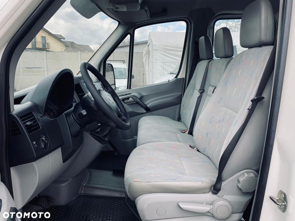 Volkswagen CRAFTER - 10