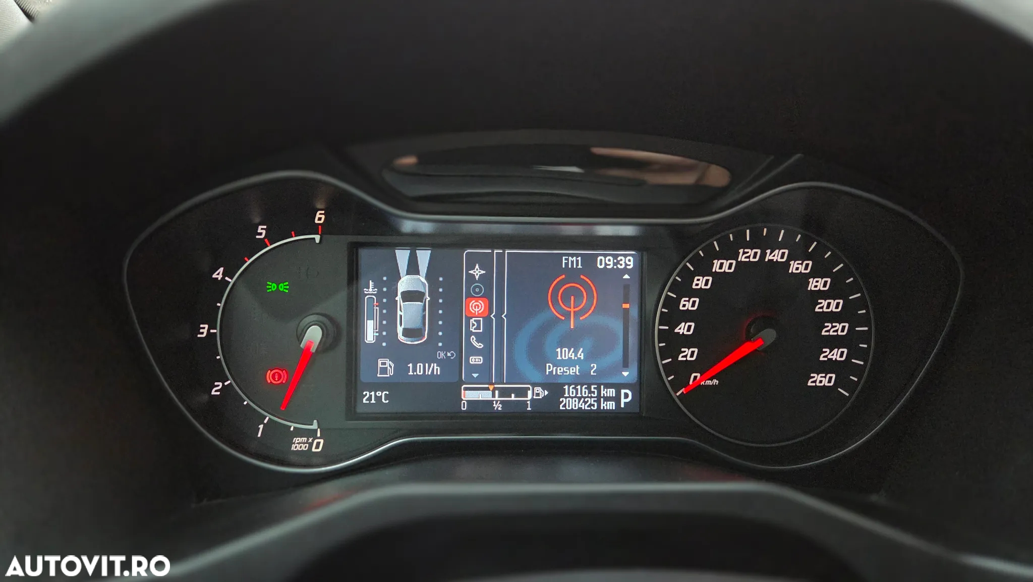 Ford Mondeo 2.0 TDCi Powershift Business Class - 26