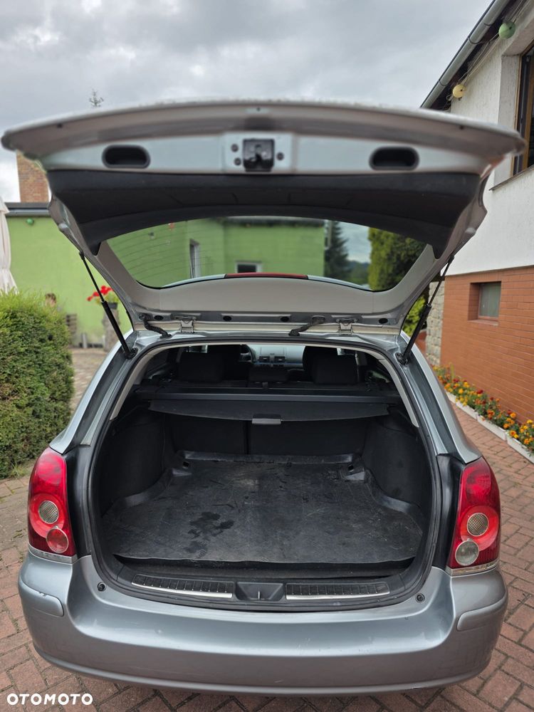 Toyota Avensis 2.0 D-4D Luna - 9