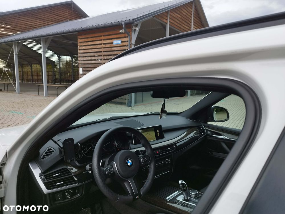 BMW X5 xDrive35i - 6
