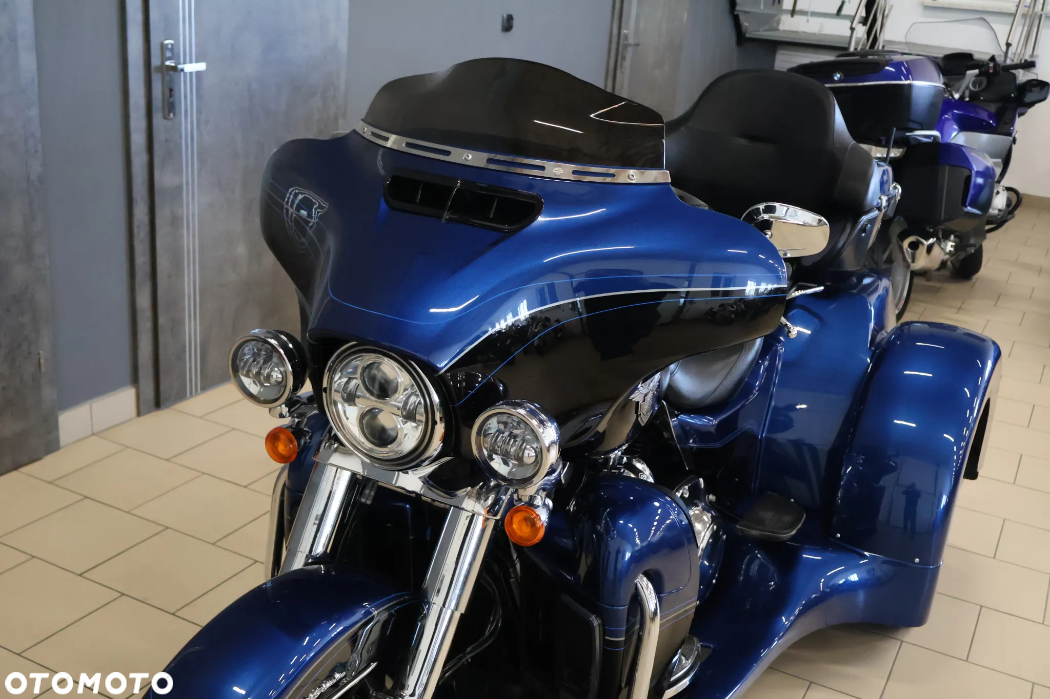 Harley-Davidson FLHS Electra Glide - 21