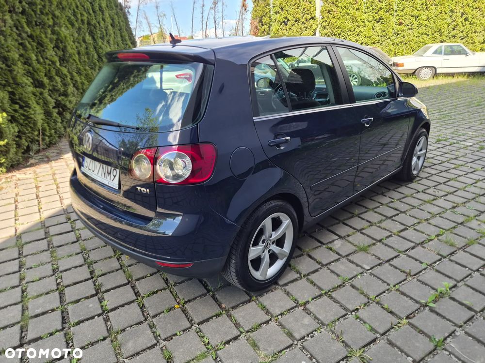 Volkswagen Golf Plus 2.0 TDI DPF Tour Edition - 3
