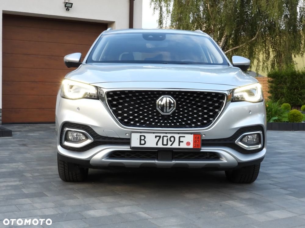MG HS PHEV Luxury - 4