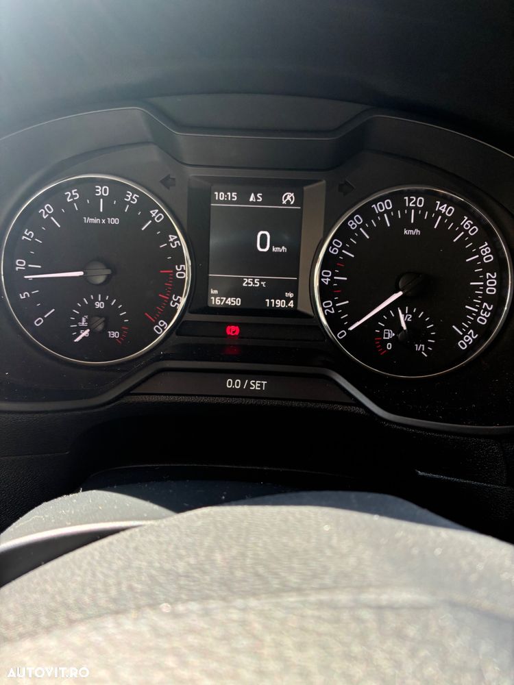 Skoda Octavia 1.6 TDI Ambition - 7