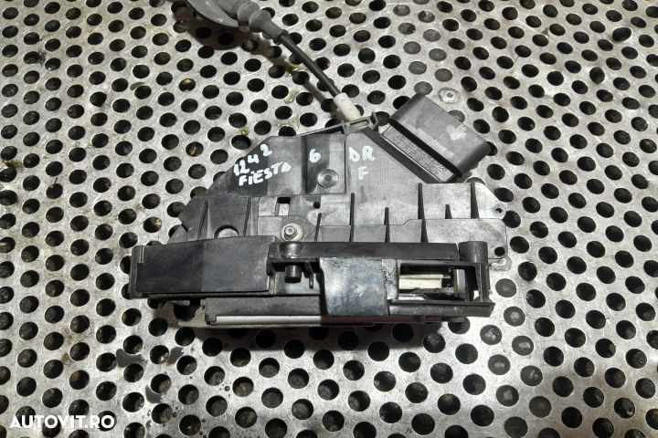 Broasca usa fata dreapta 8A6A-A21812-BE 8A6A-A21812-BE Ford Fiesta MK - 1