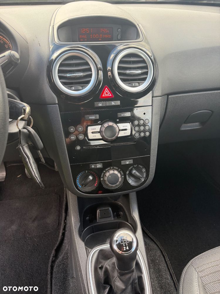 Opel Corsa - 10
