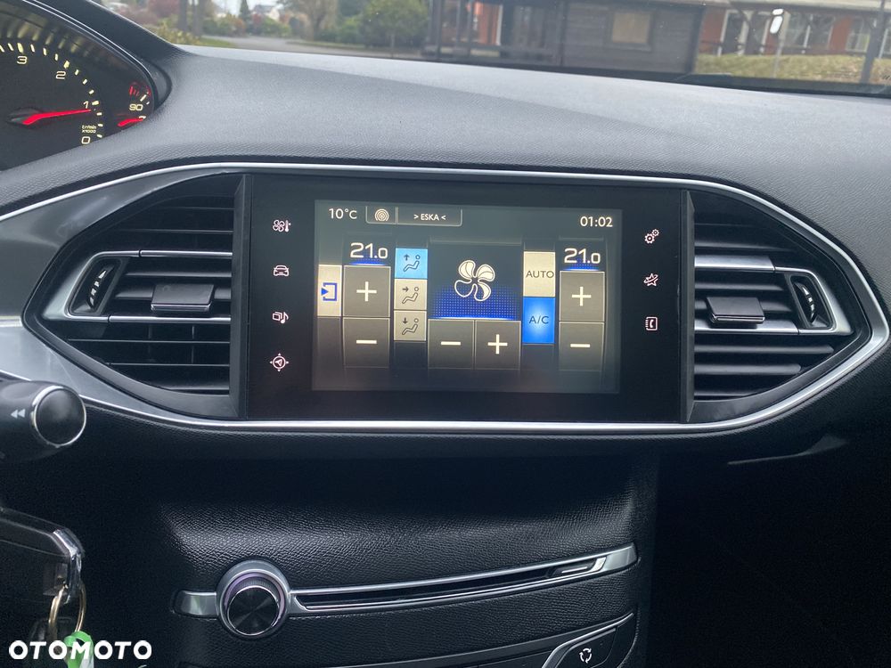 Peugeot 308 BlueHDi FAP 120 Stop&Start Allure - 15