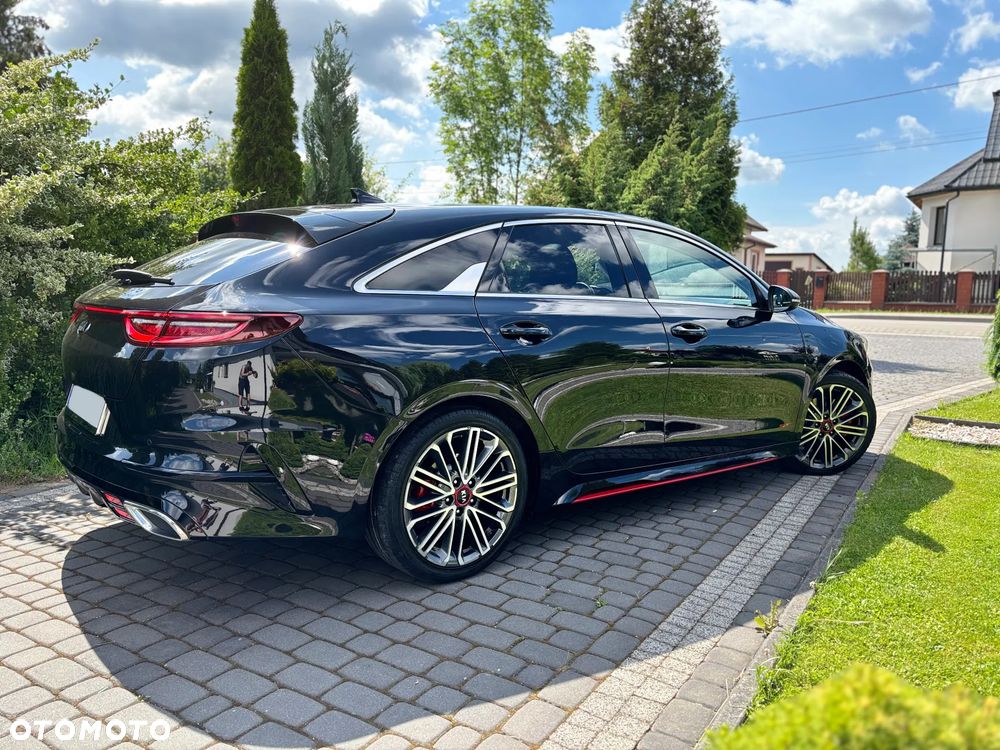 Kia ProCeed - 37