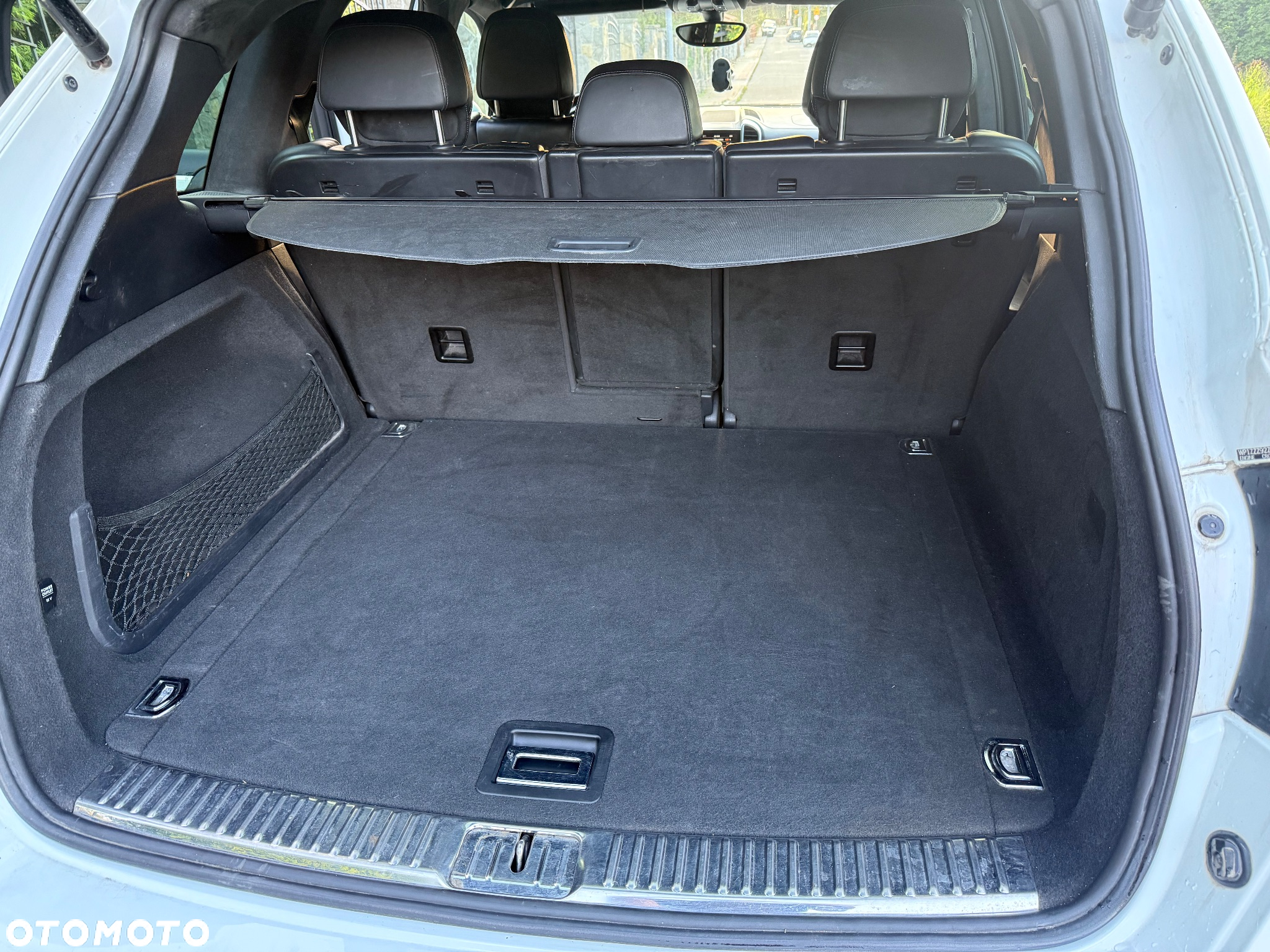 Porsche Cayenne Diesel Platinum Edition - 18