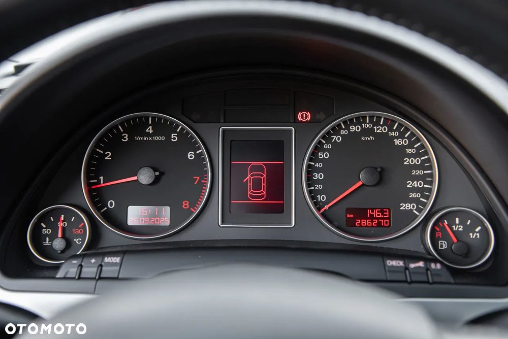 Audi A4 - 25