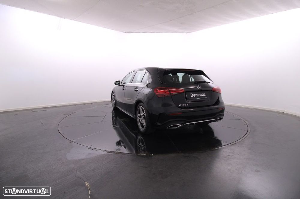 Mercedes-Benz A 180 2024 photo 5